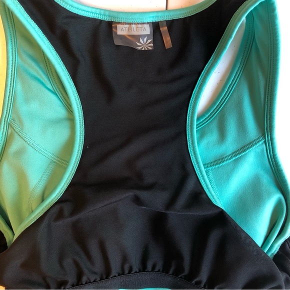 Athleta Women's Green Athletic Tank Top Size M - Picture 5 of 7